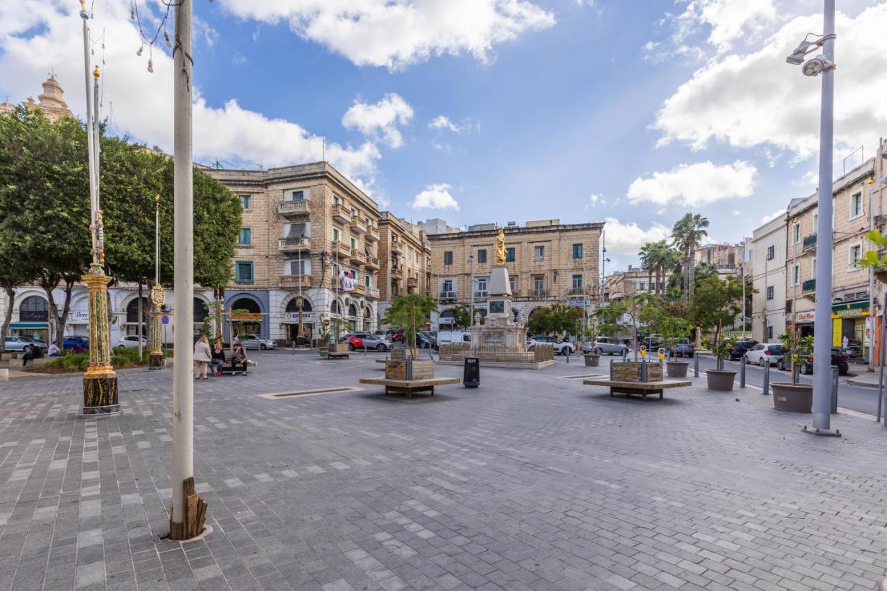 Bormla - Comfortable Two Bedroom Apartment Cospicua Luaran gambar